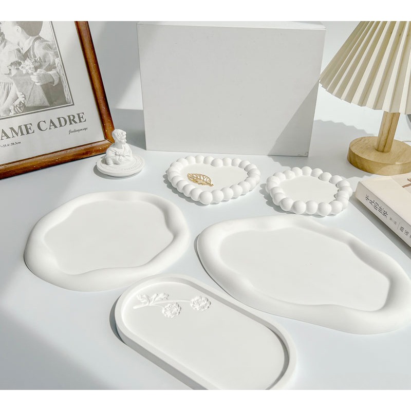 Travertine Tray Oval - Puntello decorativo con vassoio irregolare a
