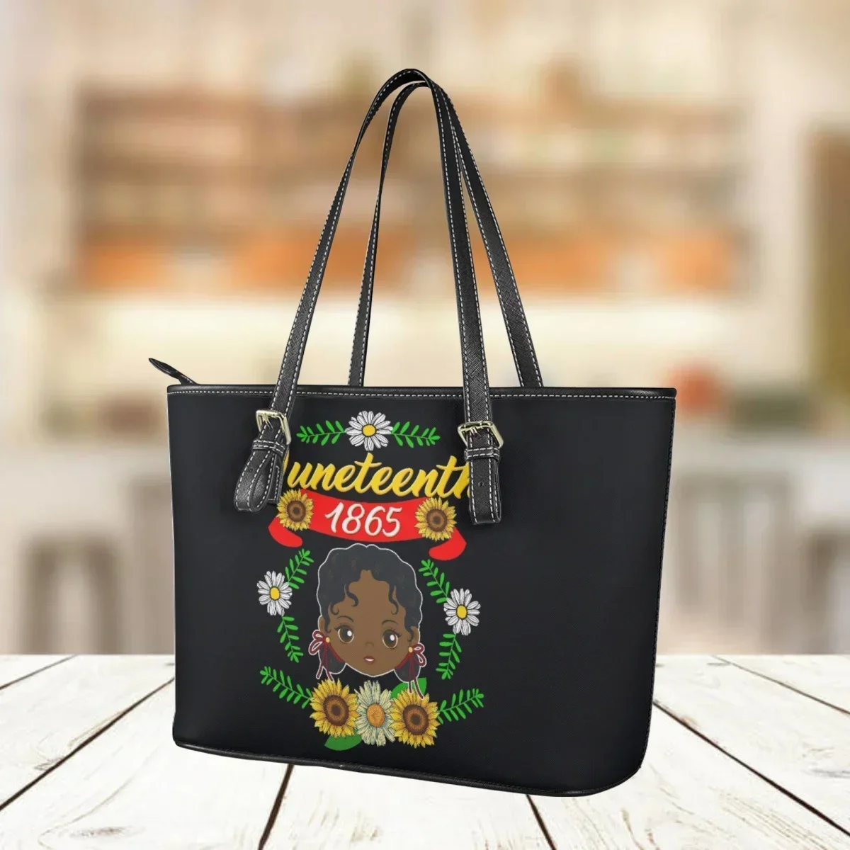 Borsa a Spalla Casual in Pelle - Interior Design History recensione e prezzo