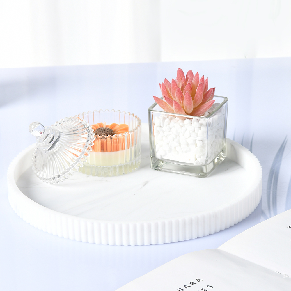 Un vassoio portaoggetti decora - Travertine Tray Oval recensione e prezzo