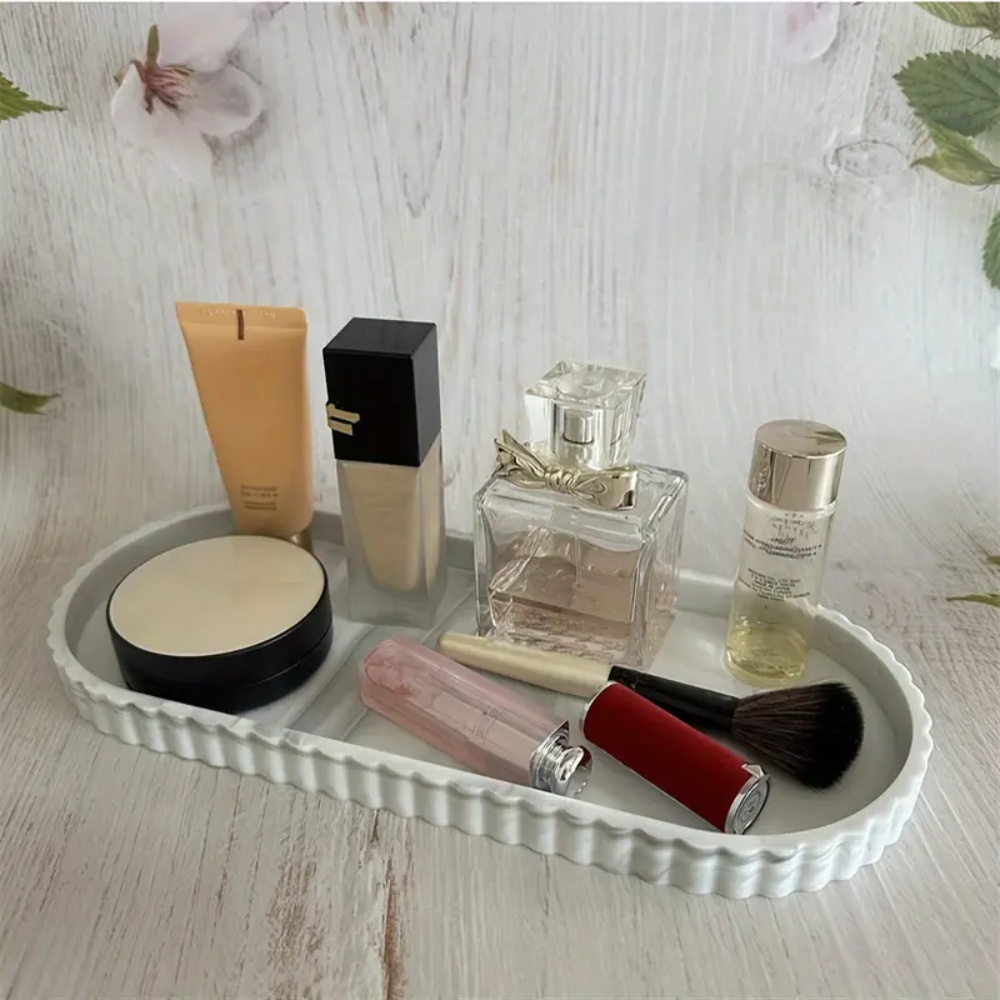 Vassoio portaoggetti ovale da  - Travertine Tray Oval recensione e prezzo